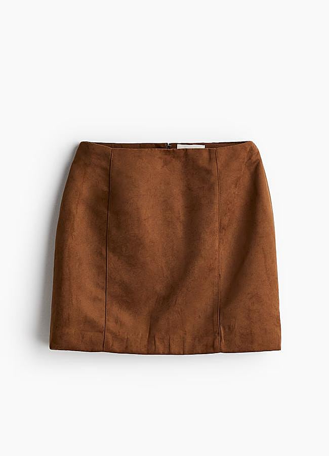 Imagen - Falda corta de ante de H&M.