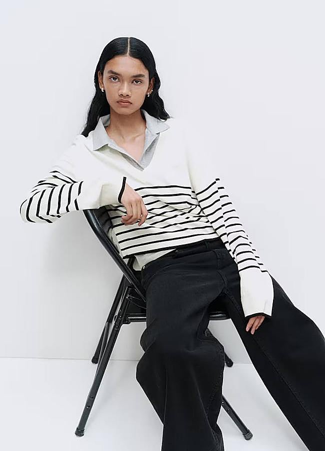 Imagen - Jersey de punto con cuello de pico estampado de rayas