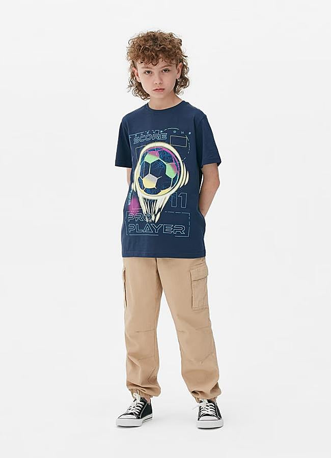 Imagen - Camiseta estampada en azul de Primark.