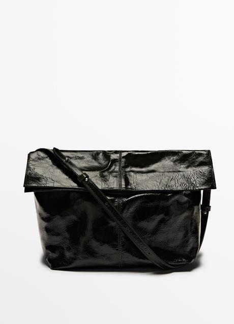 Imagen - Bolso negro de Massimo Dutti (149 euros)