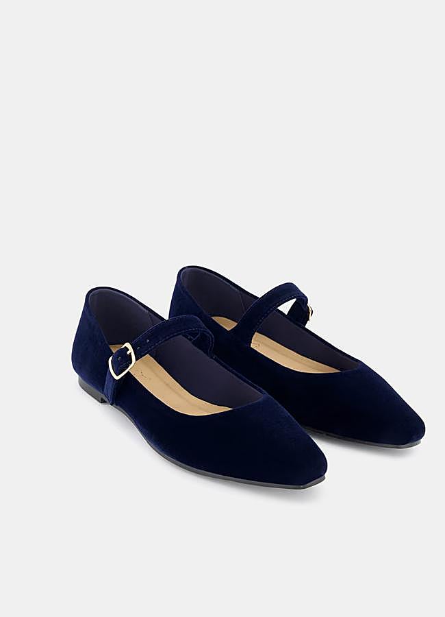 Imagen - Bailarinas de terciopelo azul de Unit (25 euros).