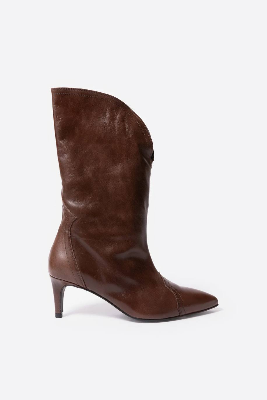 Imagen - Botas Gerlandine de Mint & Rose. Precio: 259 euros.