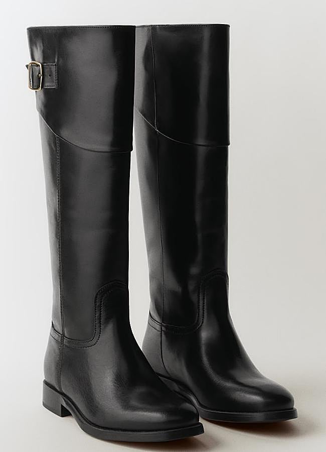 Imagen - Botas de caña alta planas de Mango, 119,99 euros.