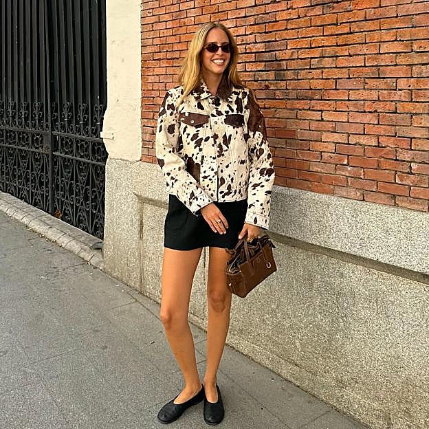 Estampado de vaca, la tendencia que va a hacer la competencia al leopardo: 4 formas preciosas para unirte a ella