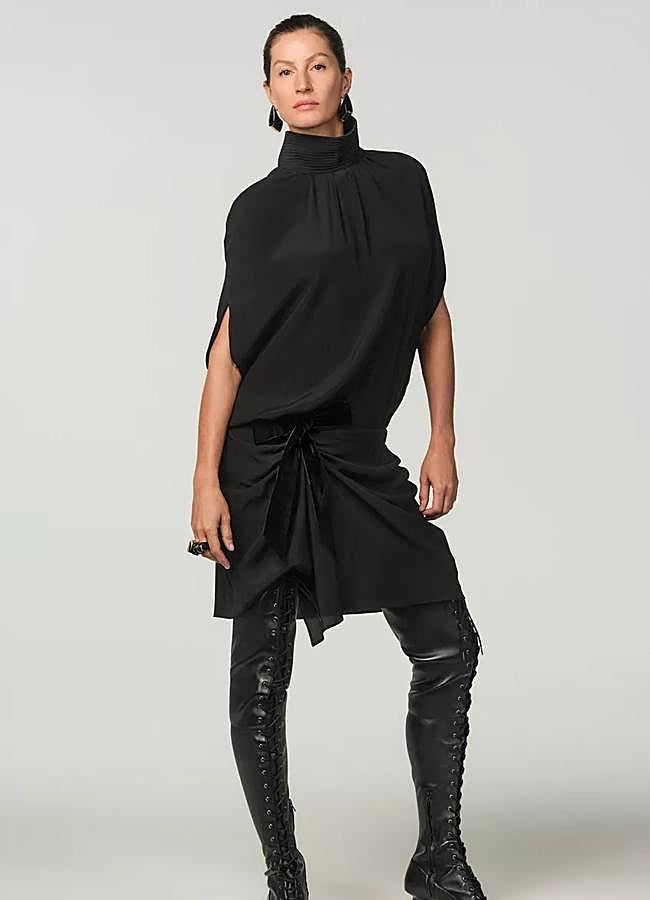 Imagen - Vestido corto con cinturón de Zara.