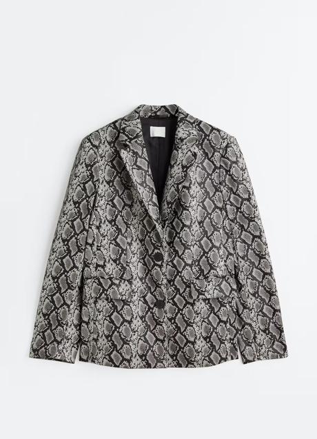 Imagen - Americana con estampado animal de H&M (49,99 euros)