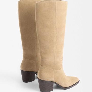Imagen secundaria 1 - Bota alta Thelma de Martinelli (147€)/ Botas altas de piel de Parfois (99,99€)/ Bota alta lendy de piel auténtica de Guess (290€)