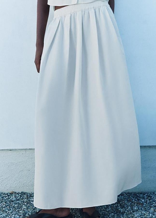 Imagen - Faldas midi para otoño (ZARA)