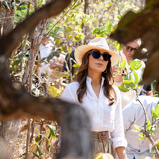 La reina Mary durante su viaje al Amazonas. 