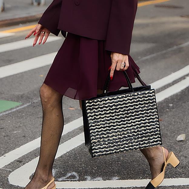 Bolsos shopper para llevar en días de lluvia