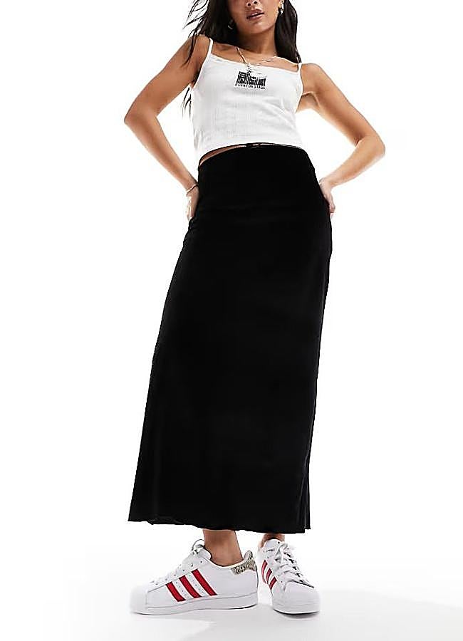 Imagen - Falda midi de terciopelo negro