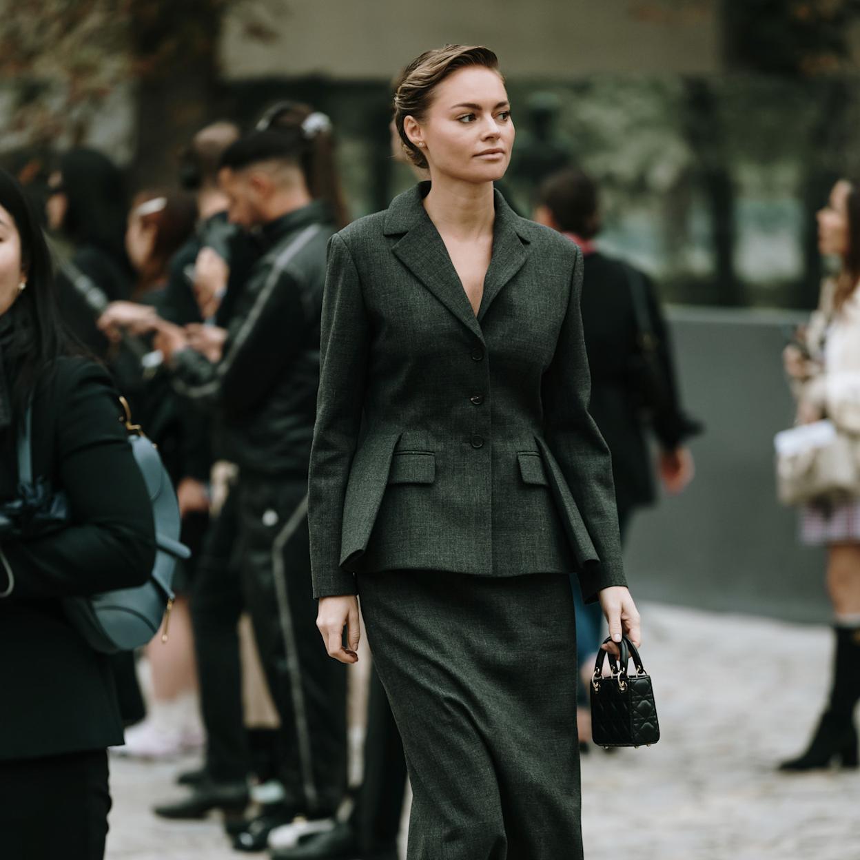 El verde oliva es el color de 2024-2025.