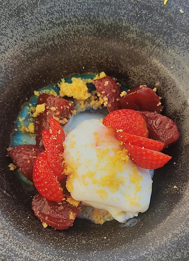 Imagen - El postre que homenajea a Málaga en el menú degustación para desayunar del hotel El Fuerte Marbella. / AFL