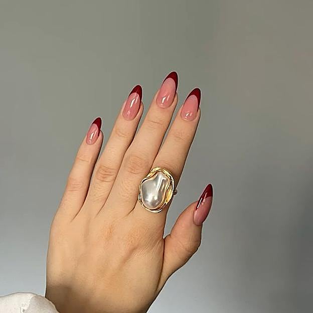 Manicura francesa black cherry