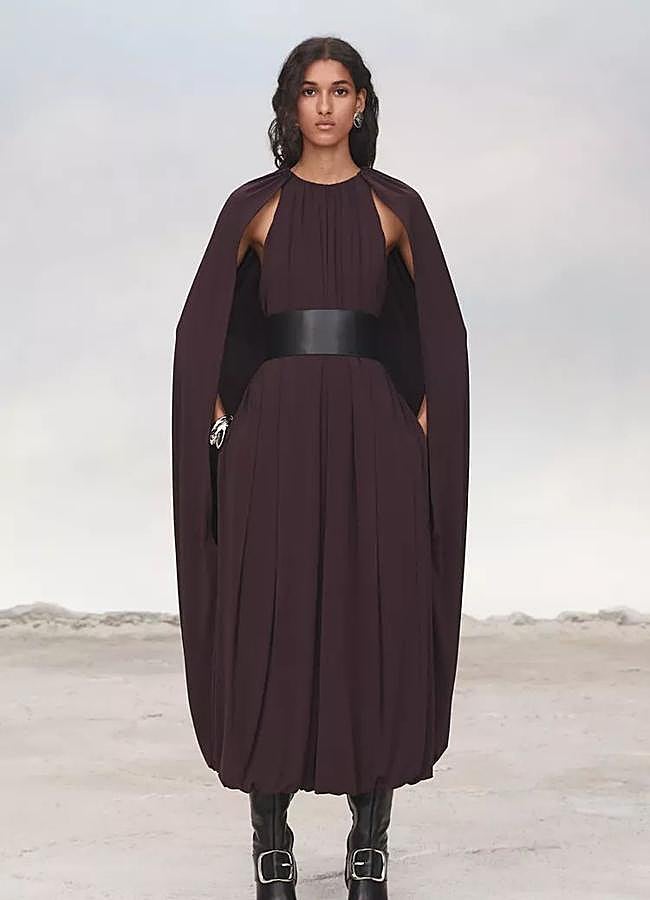 Imagen - Vestido capa cinturón Limited Edition de Zara (129€)