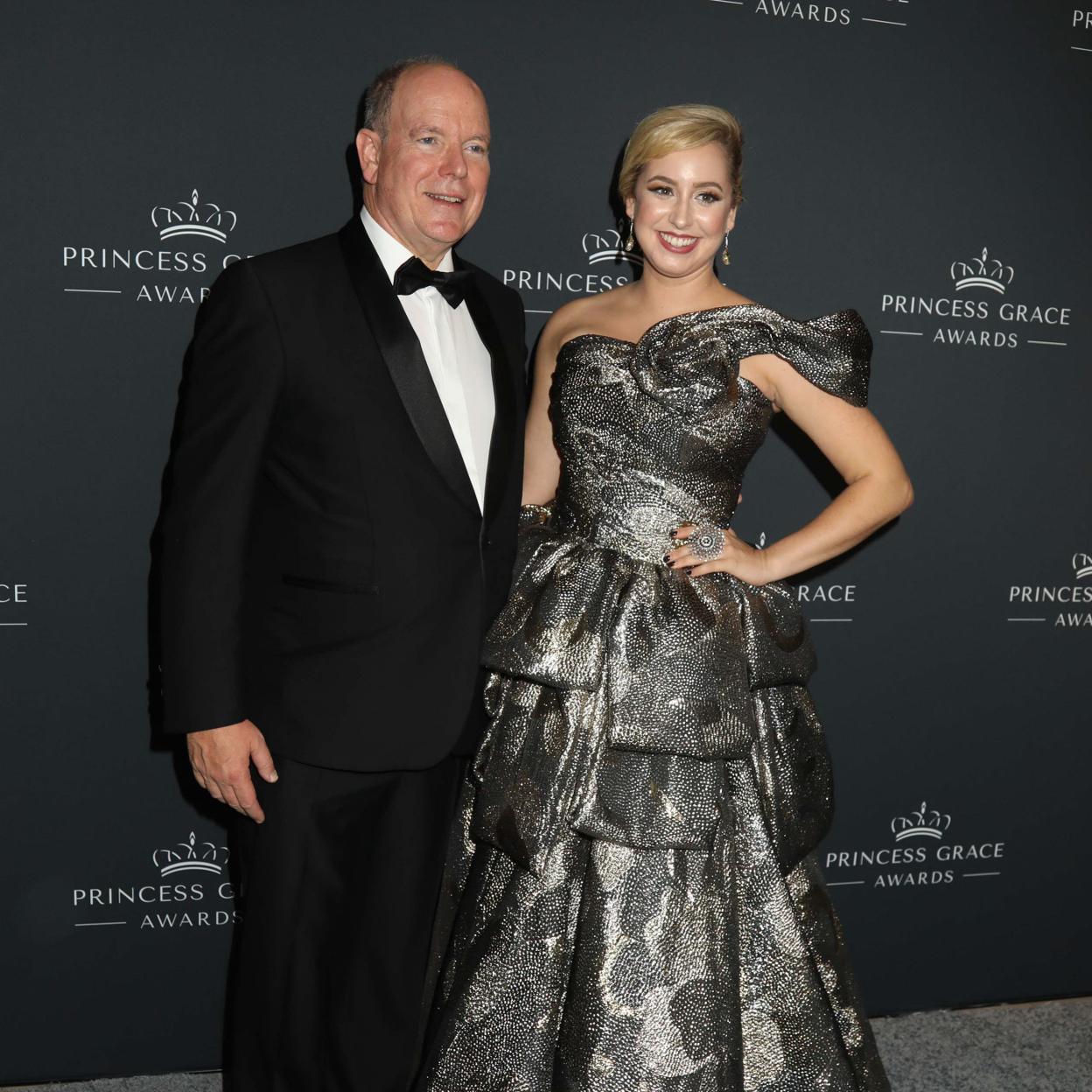 El príncipe Alberto y su hija Jazmin Grace, en la fiesta en memoria de Grace Kelly en Nueva York. 