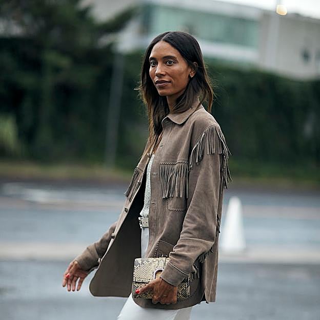 Stradivarius lanza el abrigo de flecos que todas estábamos esperando