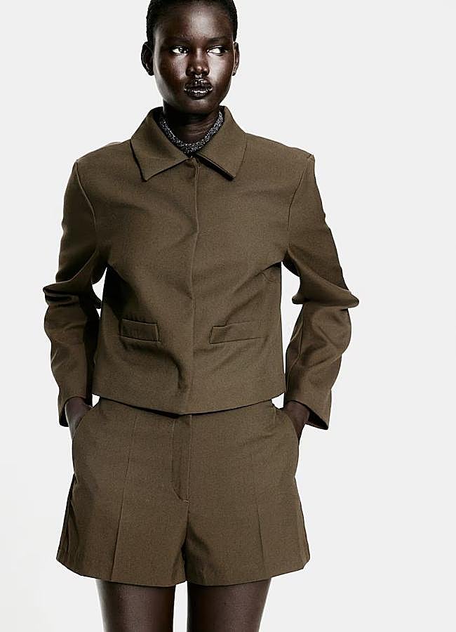 Imagen - Shorts de vestir en verde oliva