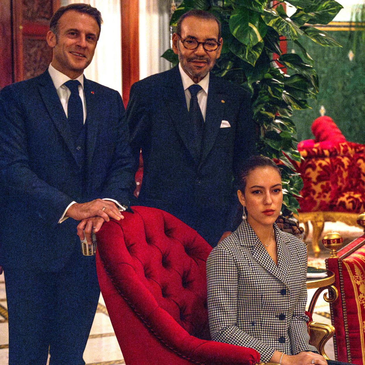 Emmanuel Macro, Mohamed VI y la princesa Lalla Khadija. 