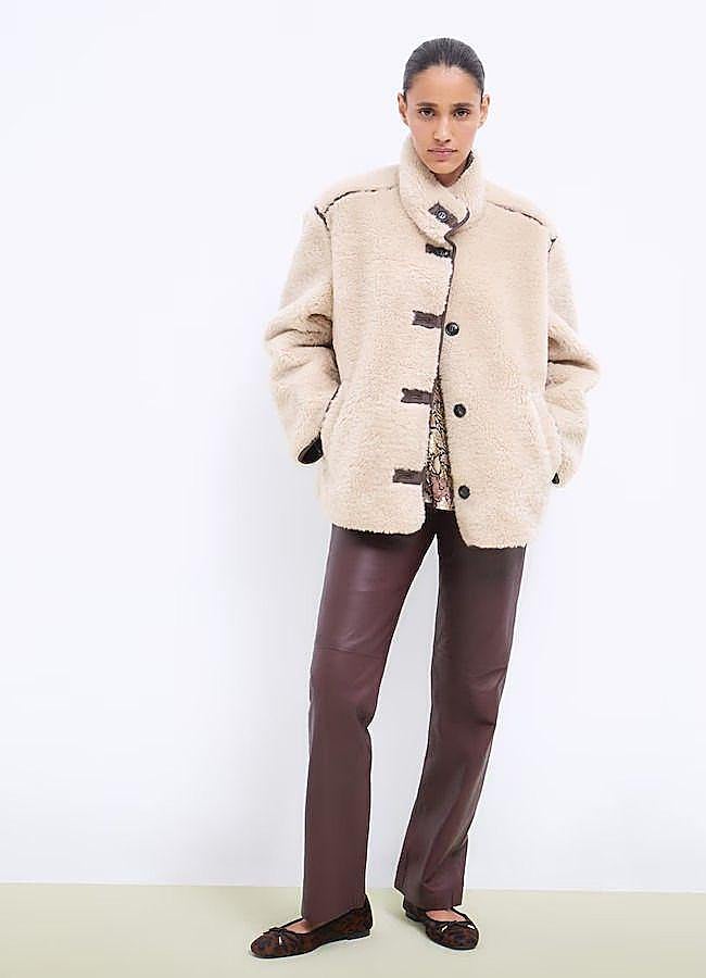 Imagen - Abrigo corto de borreguillo