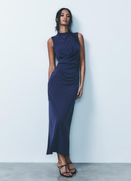 Imagen - Vestido midi de Zara (29,99 euros)