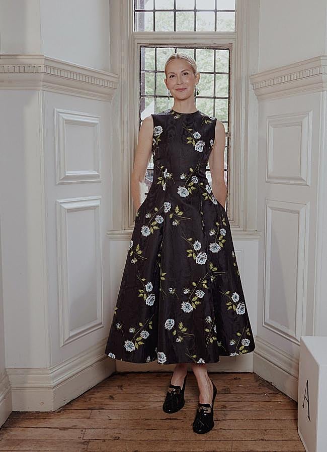 Imagen - Kelly Rutherford con vestido estampado de flores/@fashionquarterly
