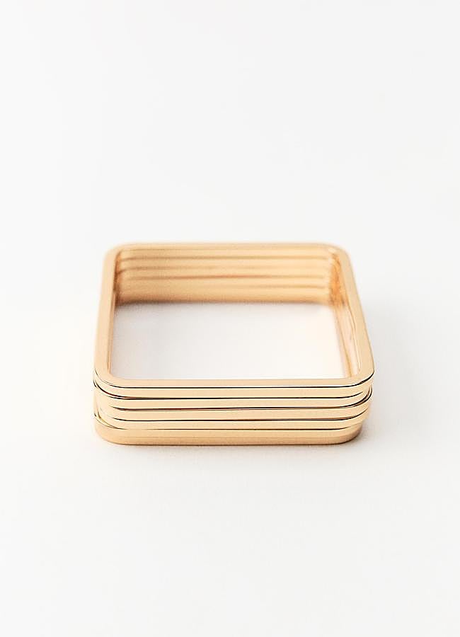 Imagen - Pack pulseras cuadradas de Zara (15,95€)