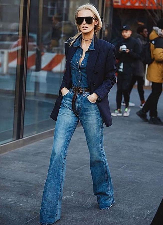 Imagen - Influencer con camisa vaquera y jeans bootcut/@mariefrances