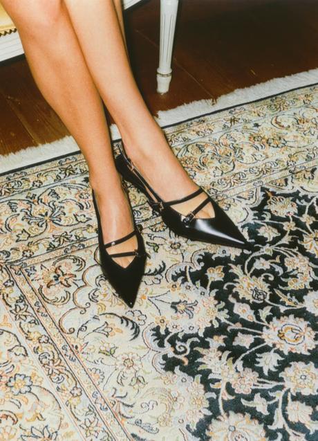 Imagen - Zapatos negros de H&M (74,99 euros)