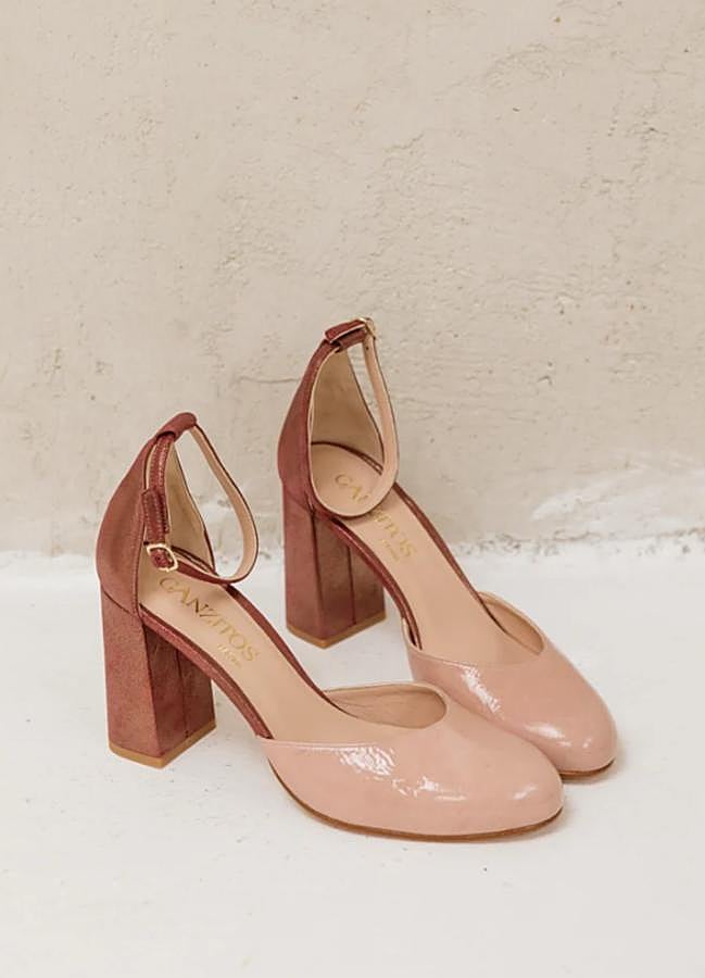 Imagen - Zapatos de tacón cómodos para un look de invitada (GANZITOS)