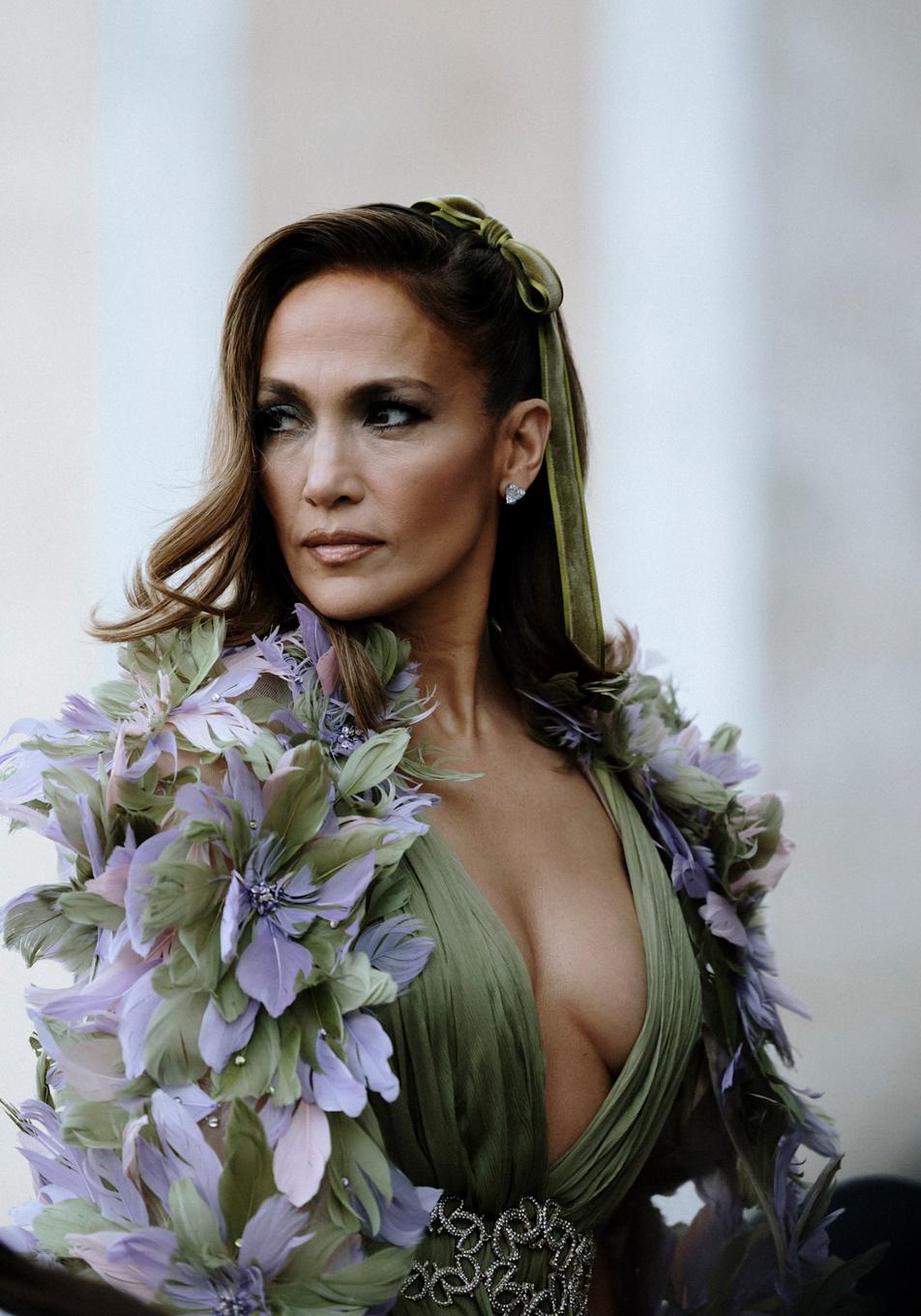 Las mejores cremas antiarrugas con acción global que te permitirán tener un rostro glow