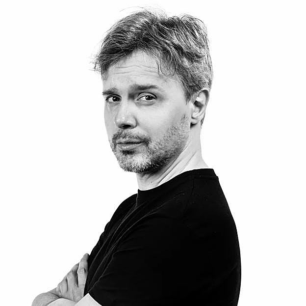 El autor del universo Reina Roja. 