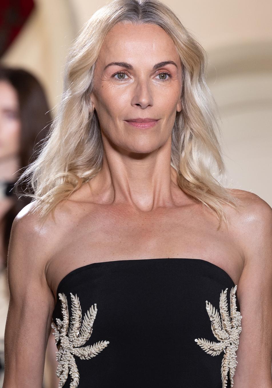 La vitamina C es el activo por excelencia para conseguir luminosidad en las pieles maduras