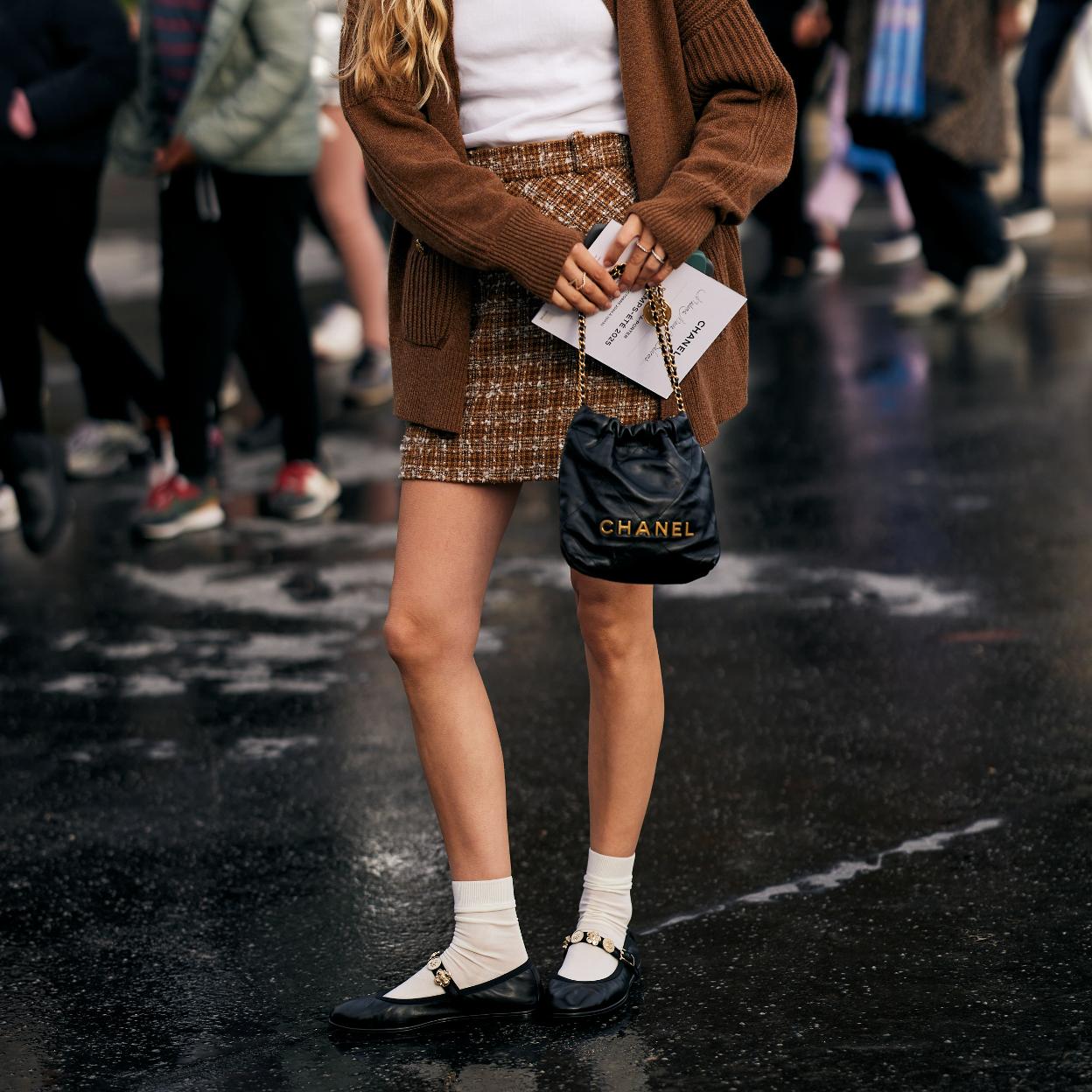 Influencer con piernas tonificadas