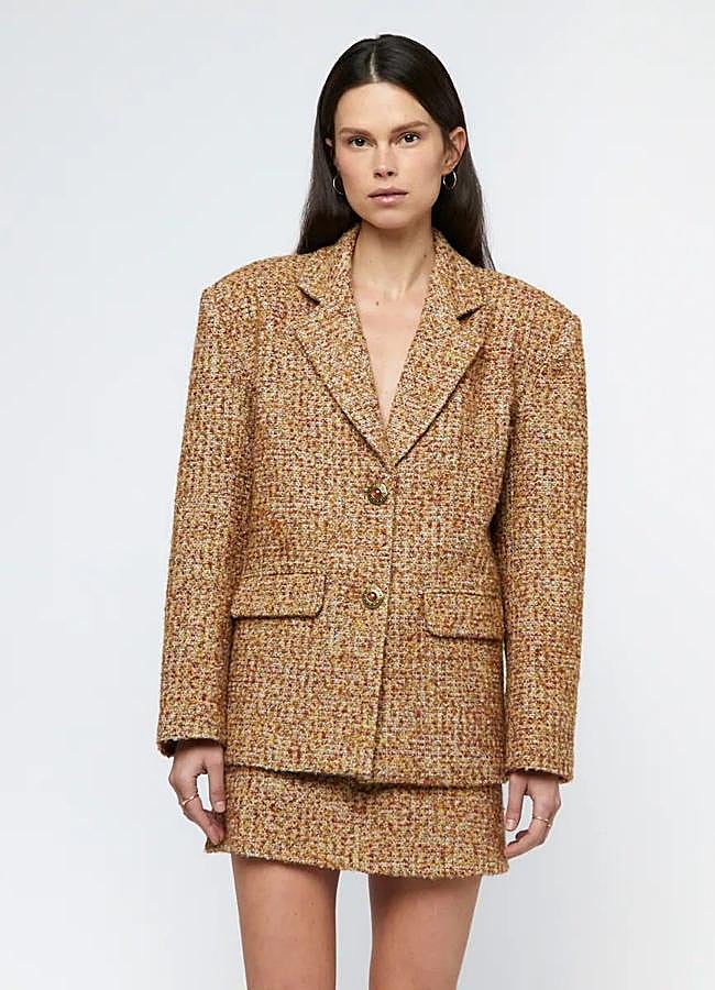 Imagen - Conjunto de tweed estilo vintage con botones joya