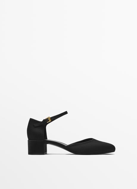 Imagen - Zapatos negros de Massimo Dutti (89,95 euros)