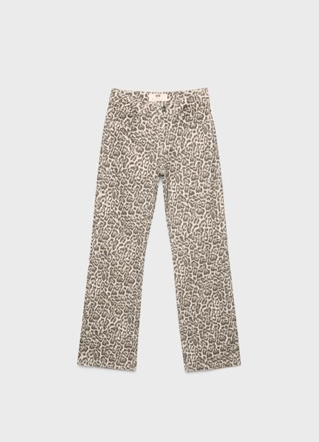 Imagen - Vaqueros con estampado de leopardo de Stradivarius (35,99 euros)