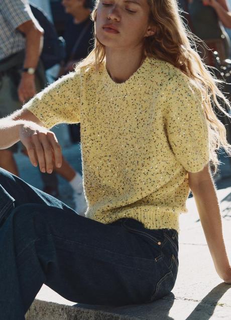 Imagen - Jersey con lentejuelas de Zara (25,99 euros)