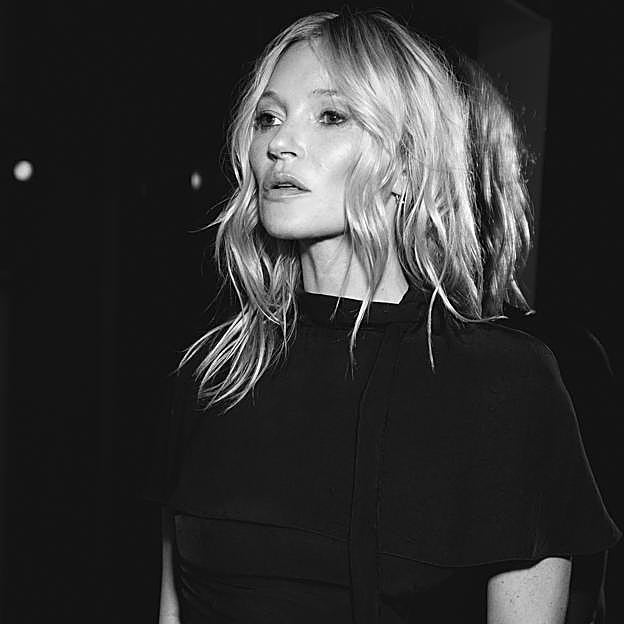 Nuestros favoritos de la colección de Kate Moss para Zara: de la chaqueta tendencia al vestido que va a salvar los looks de Navidad