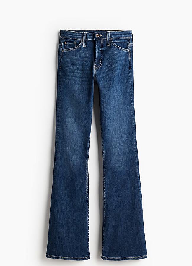 Imagen - Vaqueros azul índigo de H&M, 35,99 euros.