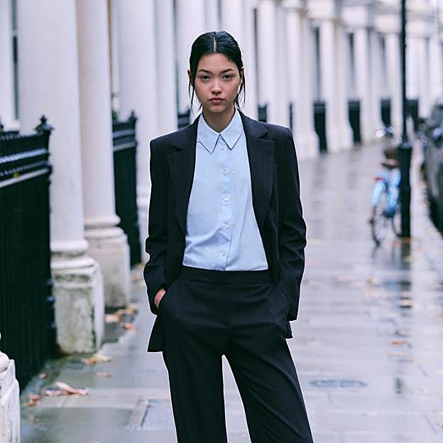 Las novedades de Zara de invierno: vestidos de fiesta, camisas blancas y trajes de chaqueta elegantes