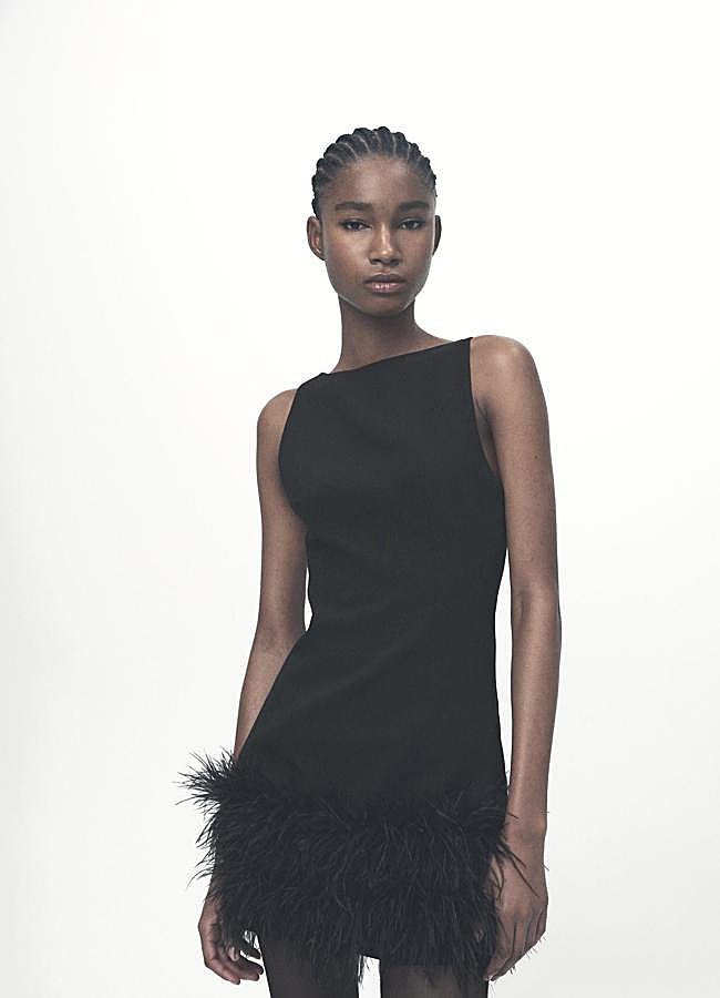 Imagen - Vestido corto negro de plumas