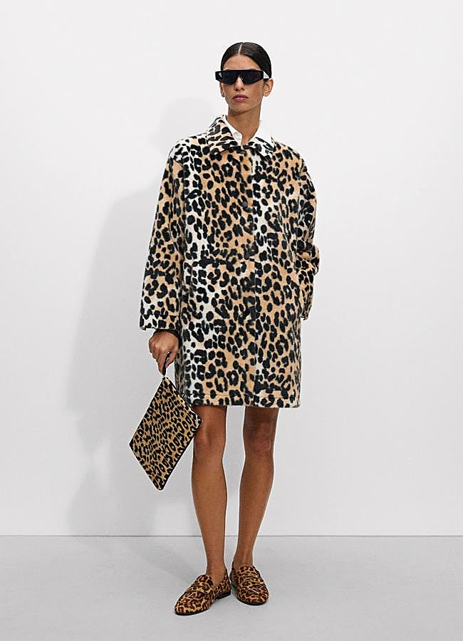 Imagen - Abrigo de pelo con animal print