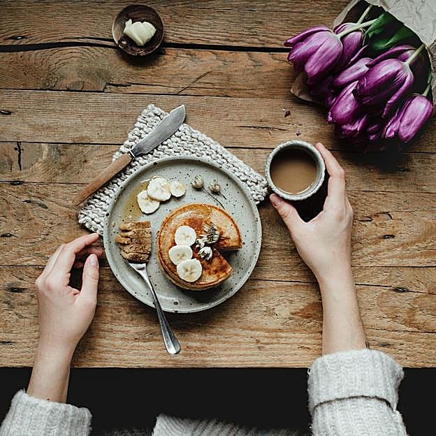 Los desayunos altos en proteínas pueden ayudarte a perder peso. 
