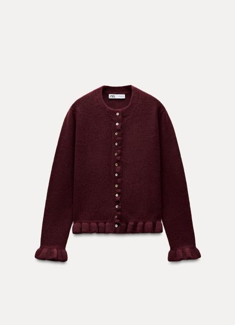 Imagen - Chaqueta burdeos de Zara (25,99 euros)