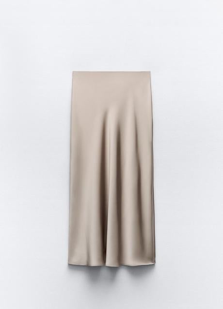 Imagen - Falda midi de Zara (22,99 euros)