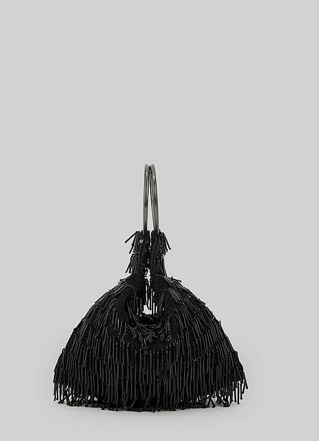 Imagen - Bolso con pedrería tipo cóctel de Adolfo Domínguez, 139 euros.