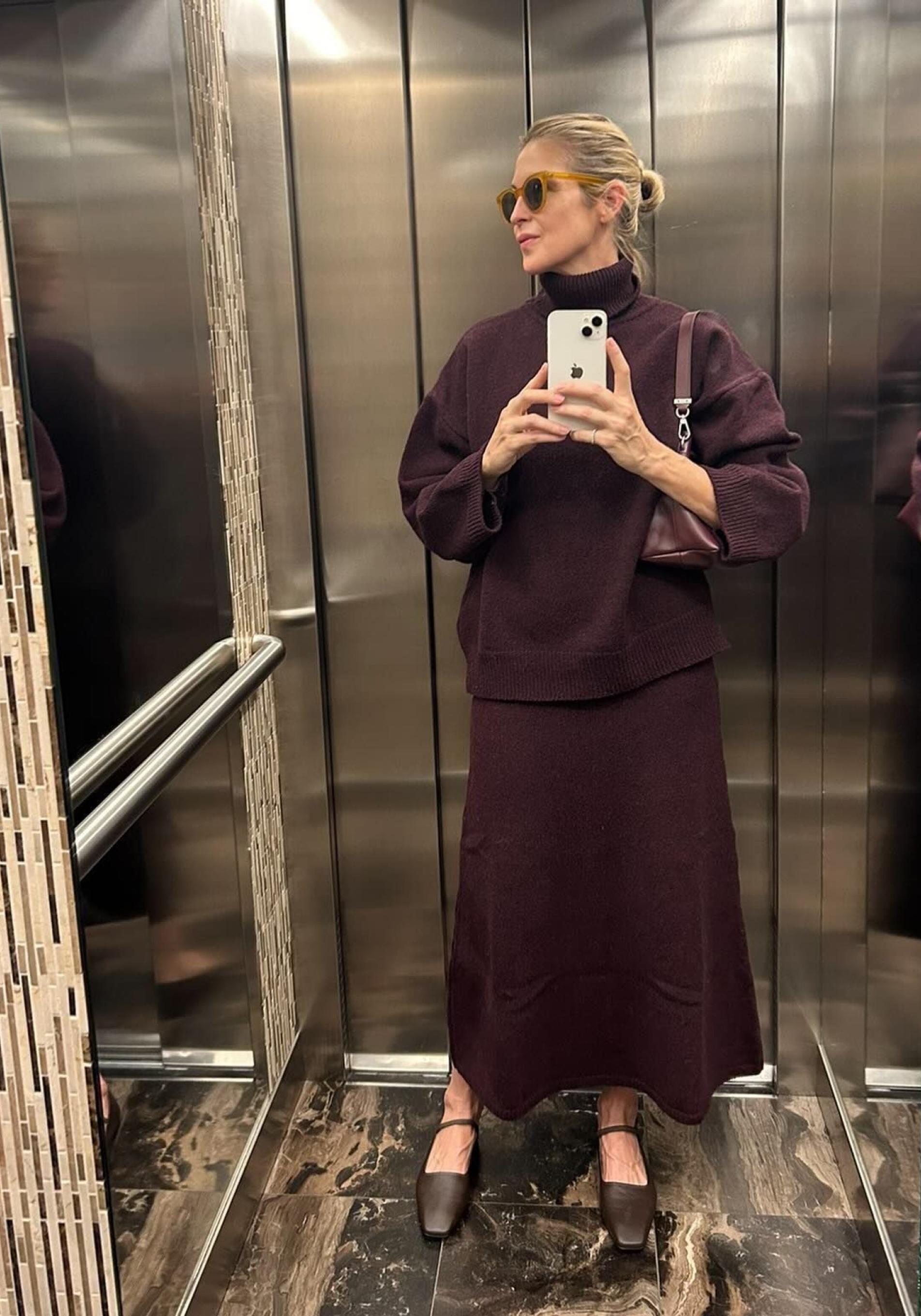 Kelly Rutherford a los 50 años con conjunto de punto