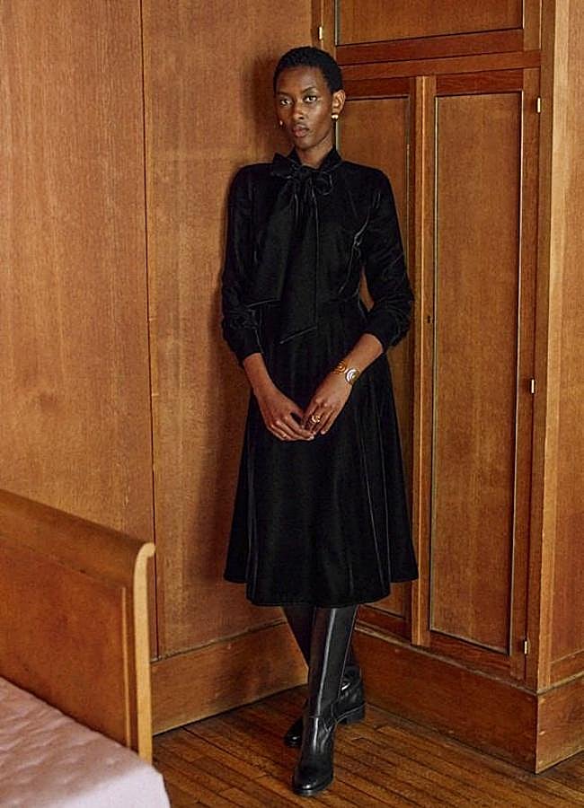 Imagen - Vestido midi de terciopelo negro