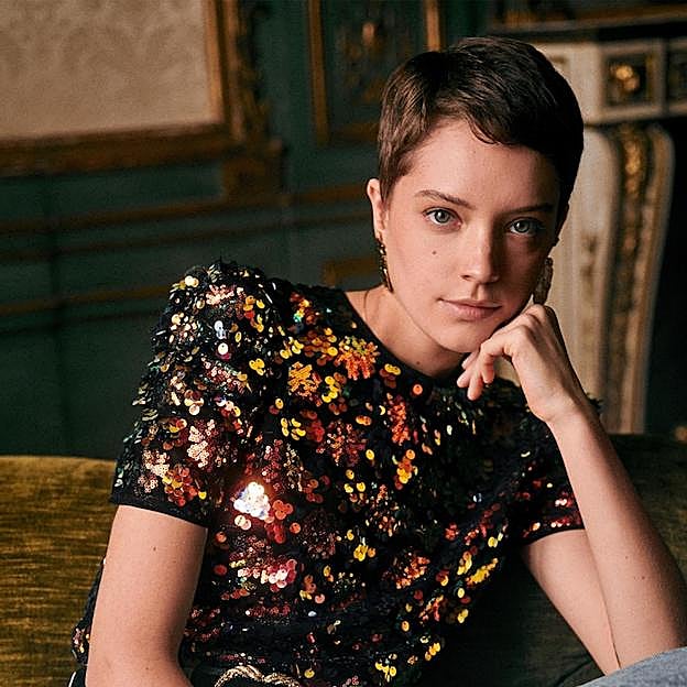 Las novedades de Sfera de la semana: vestidos de fiesta, chaquetas de invierno y pantalones que hacen tipazo